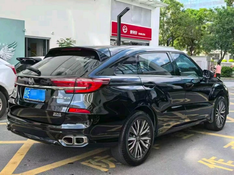 深圳21年本田冠道9