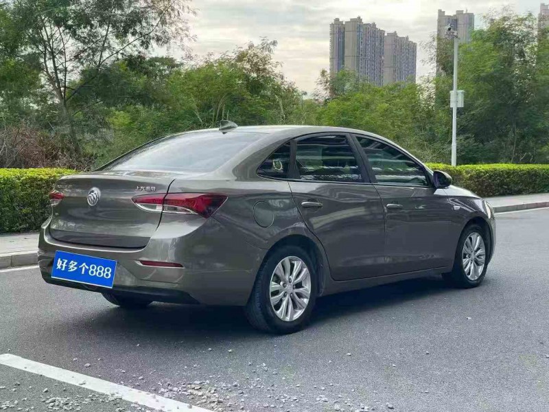 东莞19年别克英朗7