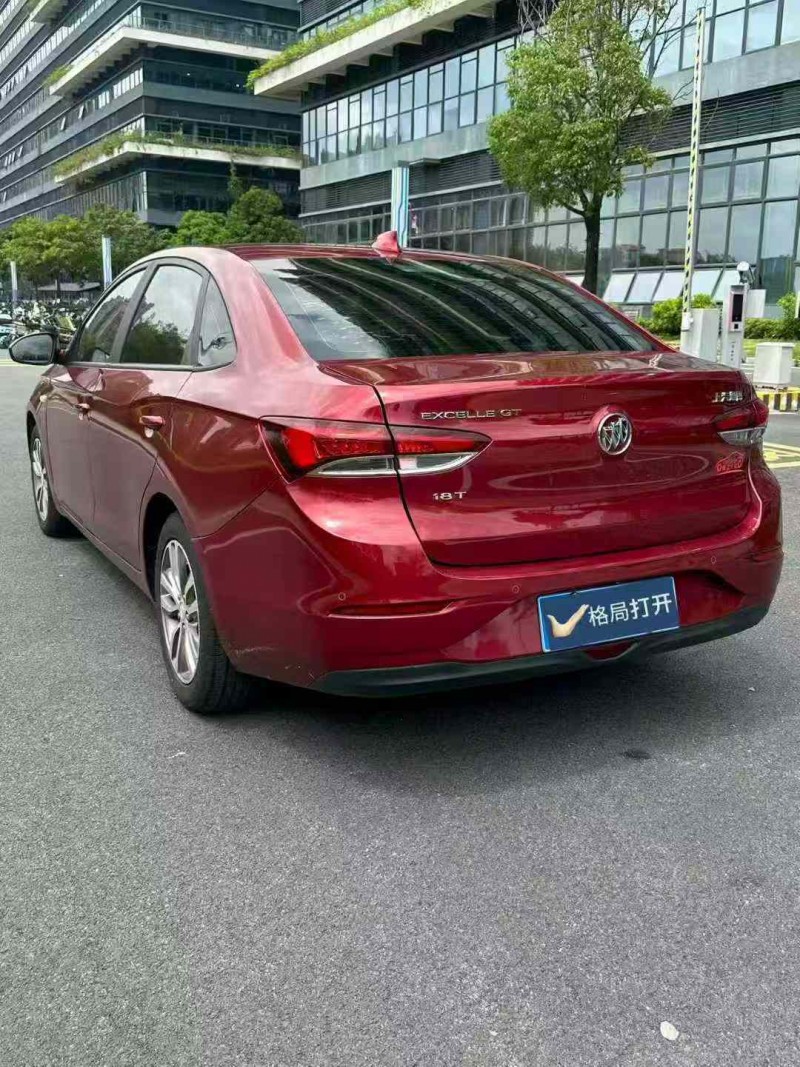 东莞19年别克英朗8