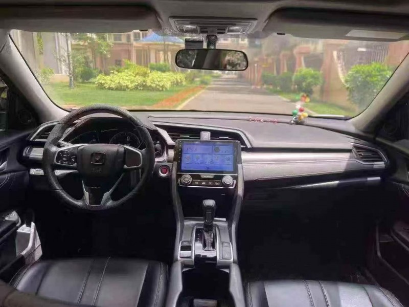 汕头19年本田思域4