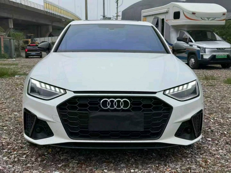 长沙23年奥迪A4L1