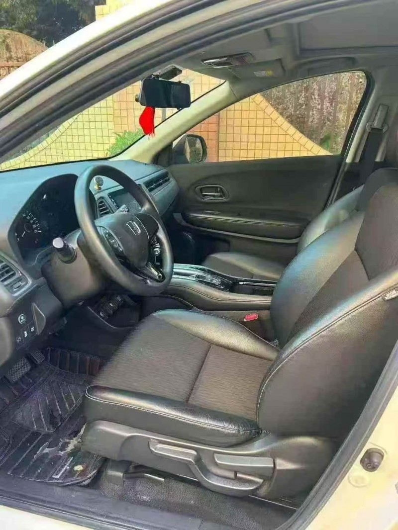 深圳19年本田缤智4