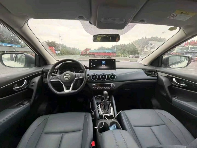 重庆25年日产逍客9