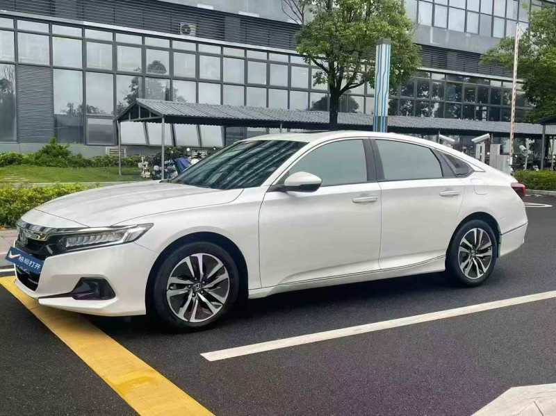 东莞22年本田雅阁2