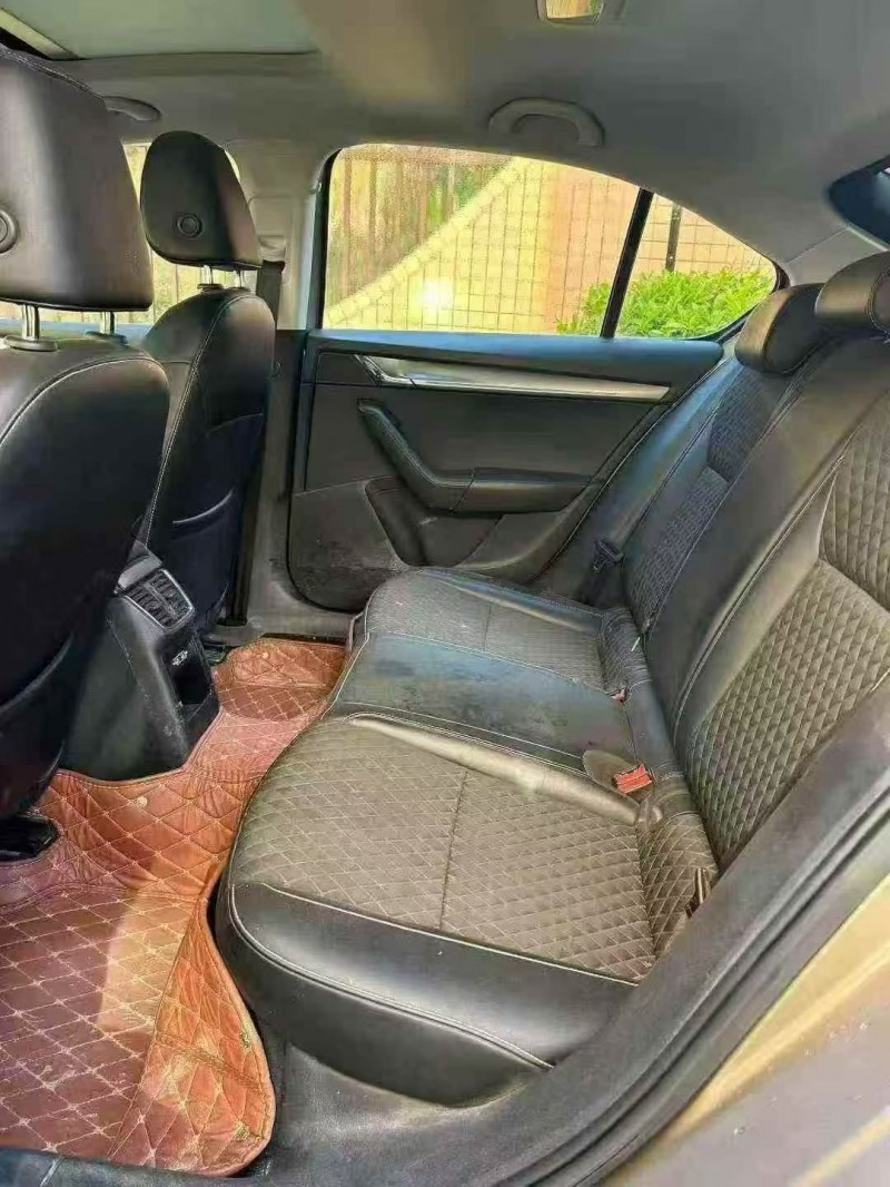 珠海18年斯柯达明锐6