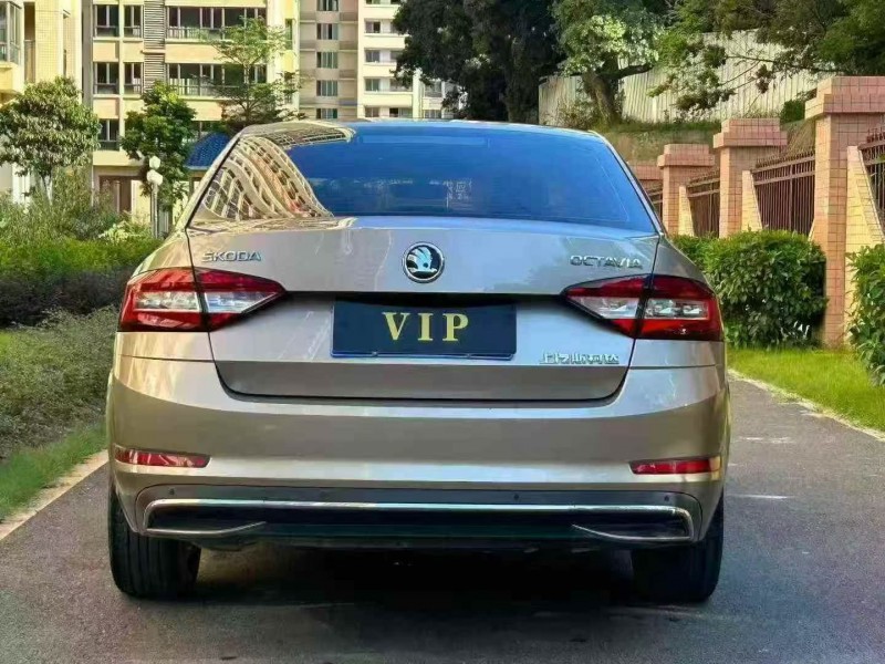 珠海18年斯柯达明锐9