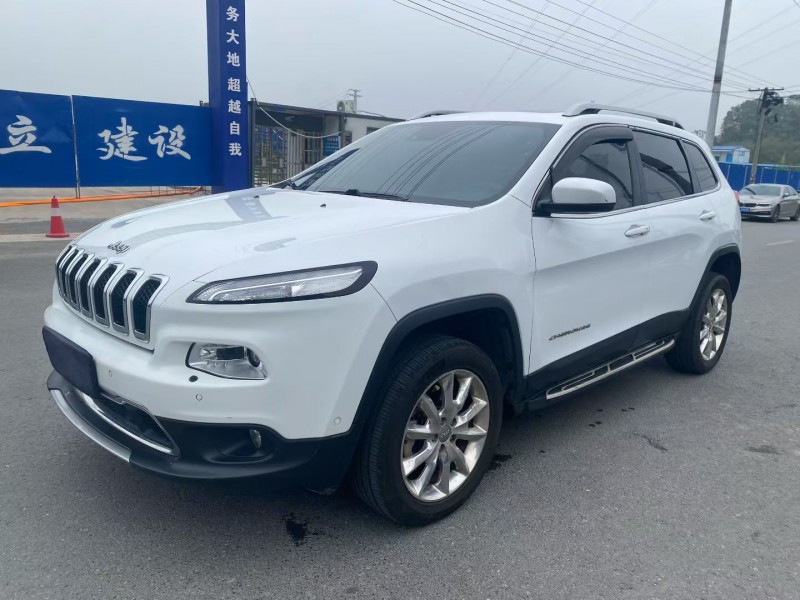 娄底18年Jeep自由光3