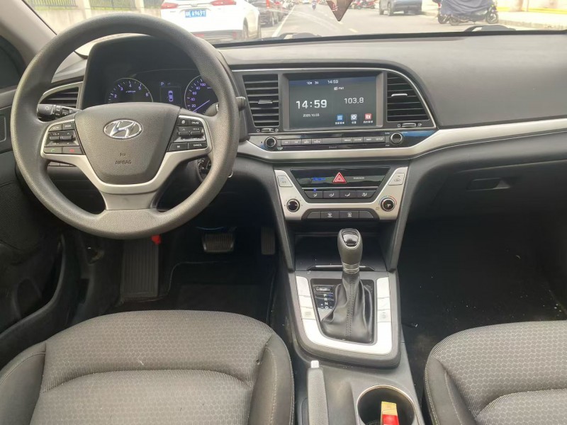 娄底19年现代领动4