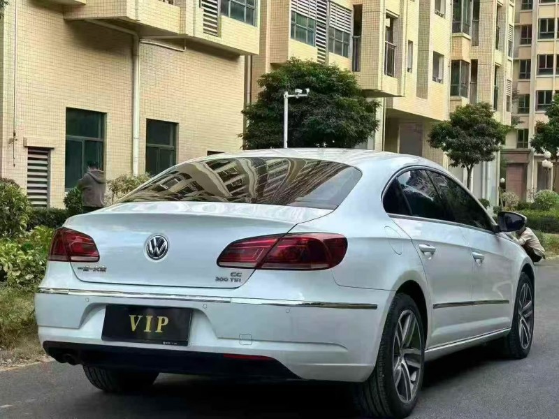 汕头17年大众CC8