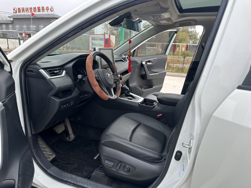 徐州21年丰田RAV43