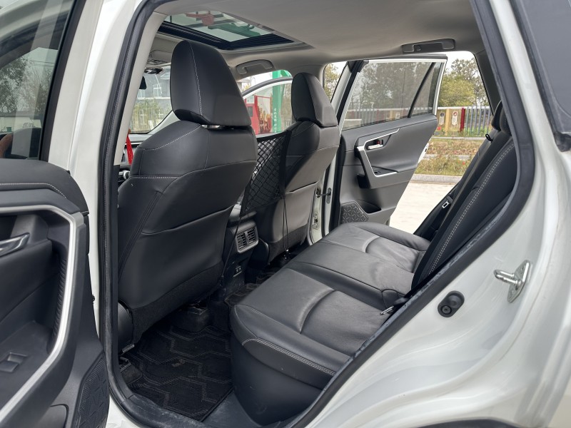 徐州21年丰田RAV46