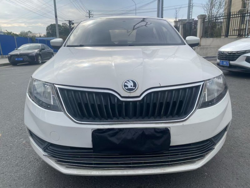 娄底19年斯柯达昕锐1