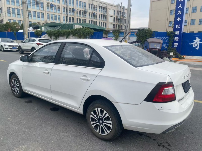 娄底19年斯柯达昕锐8