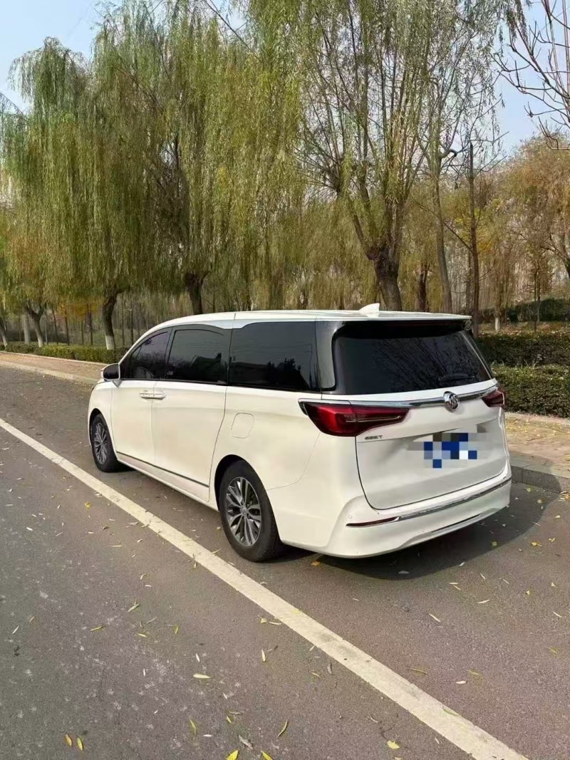 青岛20年别克GL87