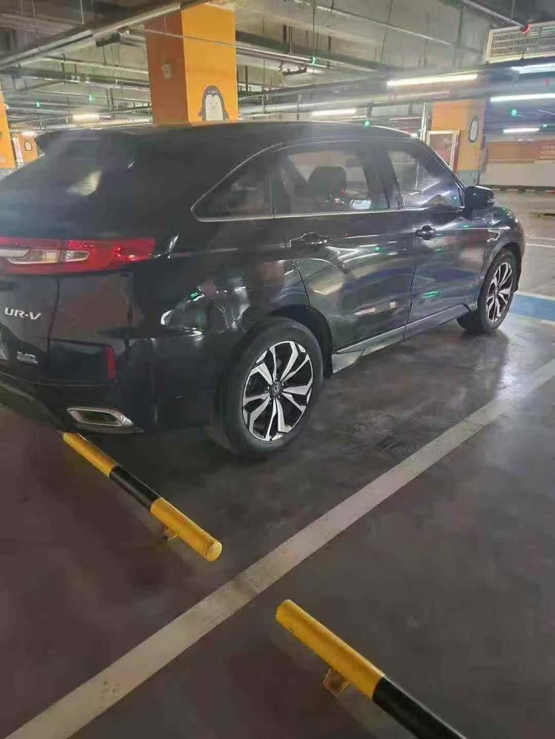 青岛19年本田URV8