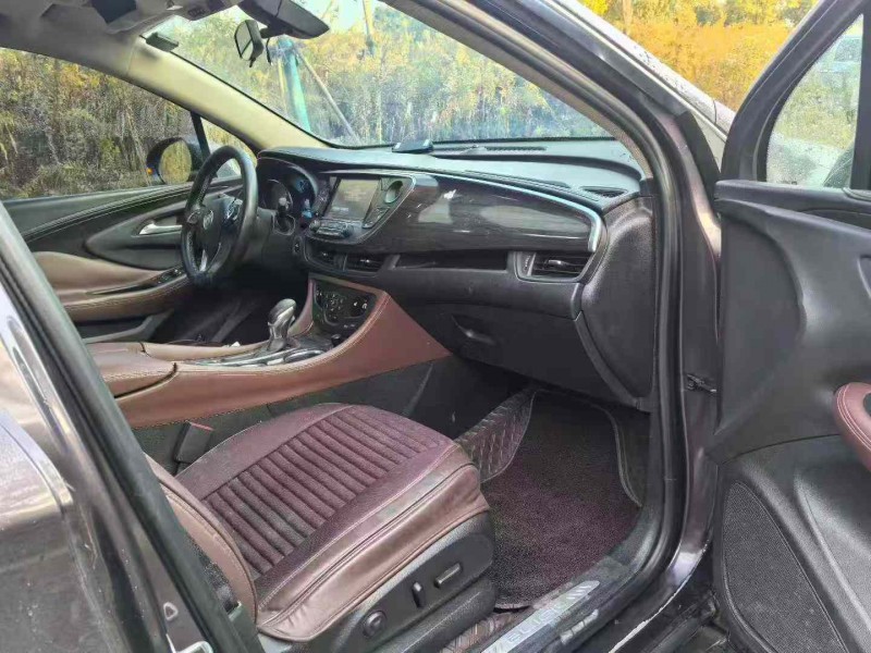 武汉18年别克昂科威8