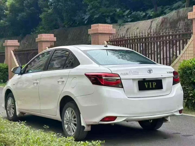 汕头22年丰田威驰9