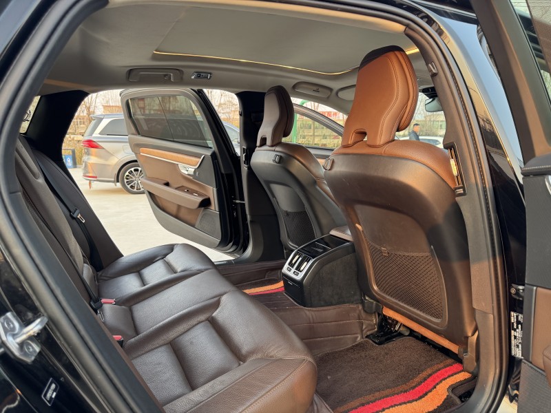 徐州20年沃尔沃S907