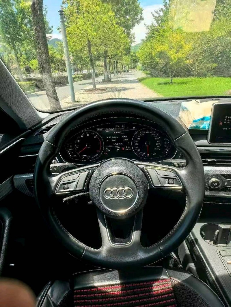 台州18年奥迪A4L6