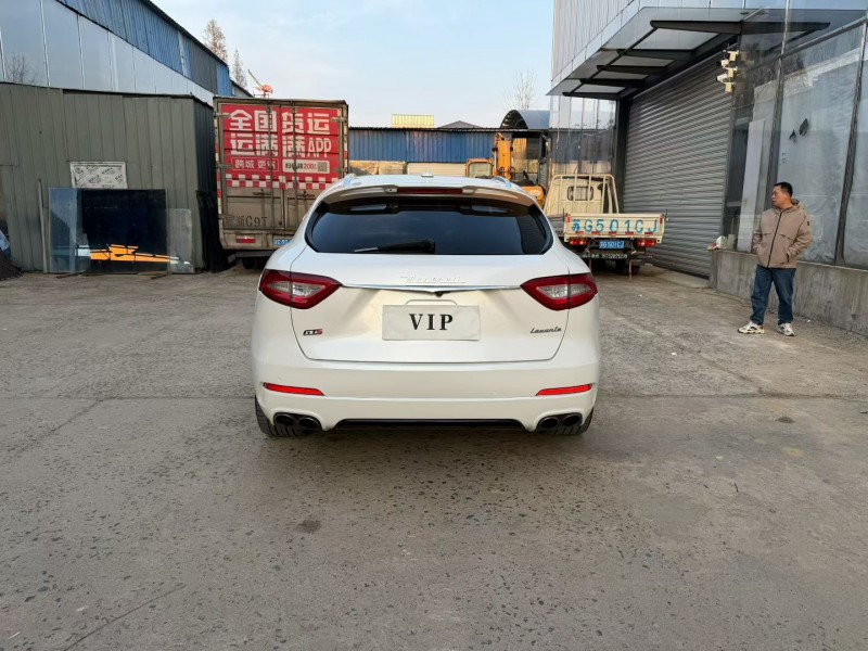 徐州19年玛莎拉蒂Levante9