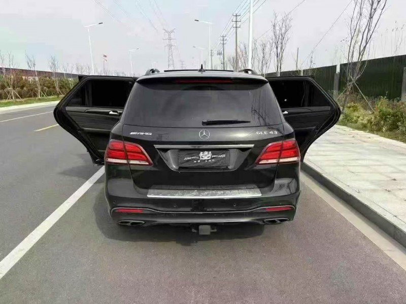 苏州19年奔驰GLE9