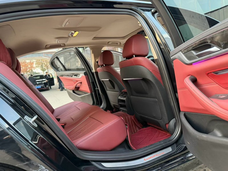 徐州22年宝马5系7