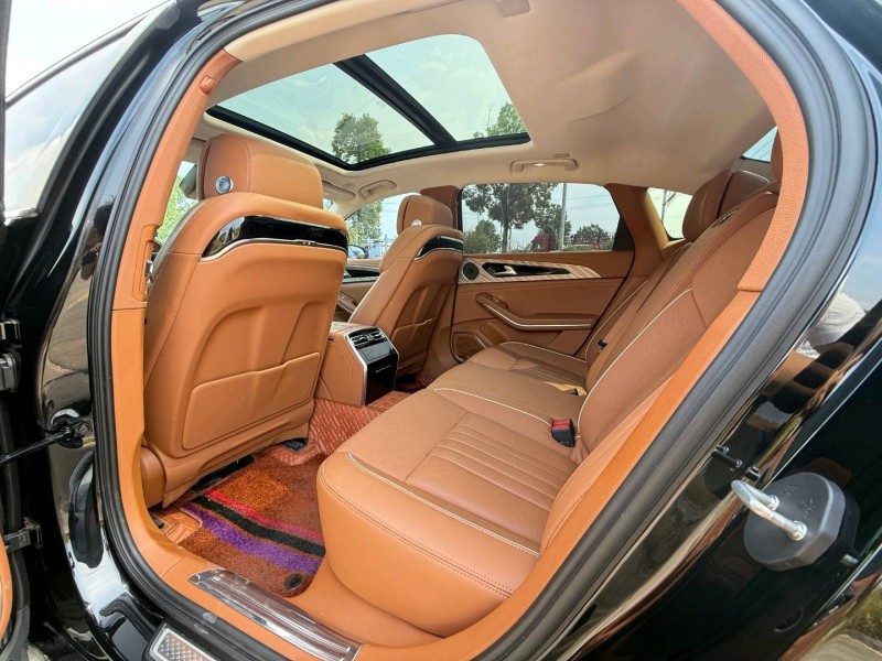 长沙23年红旗H96