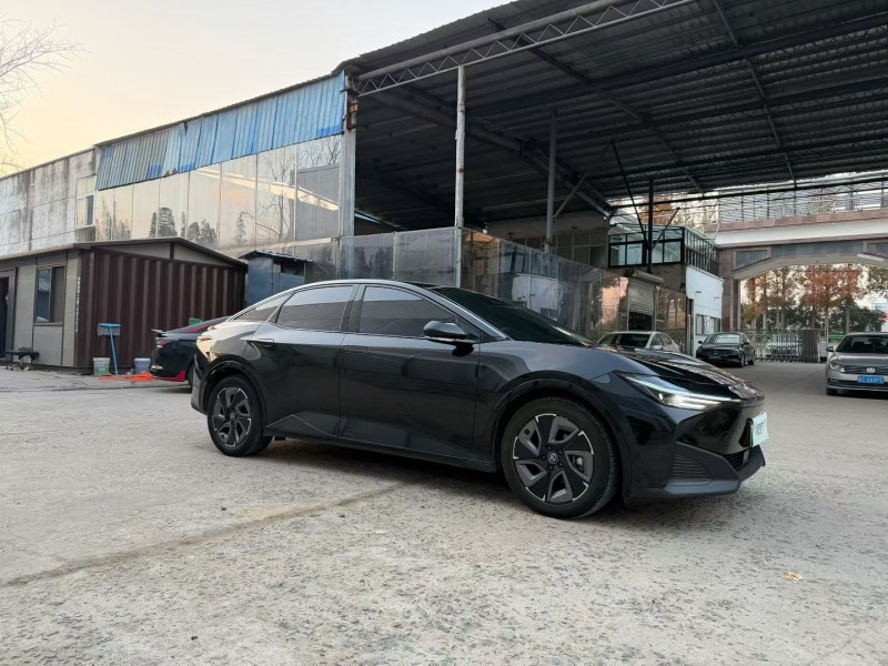 徐州25年丰田BZ3Pro2