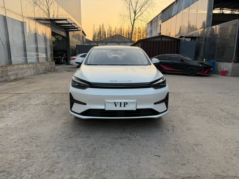 徐州25年北汽新能源EU系列1