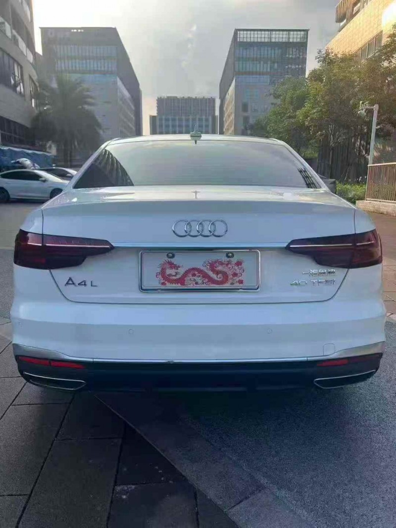 佛山22年奥迪A4L9