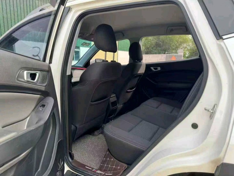 珠海20年奇瑞瑞虎5