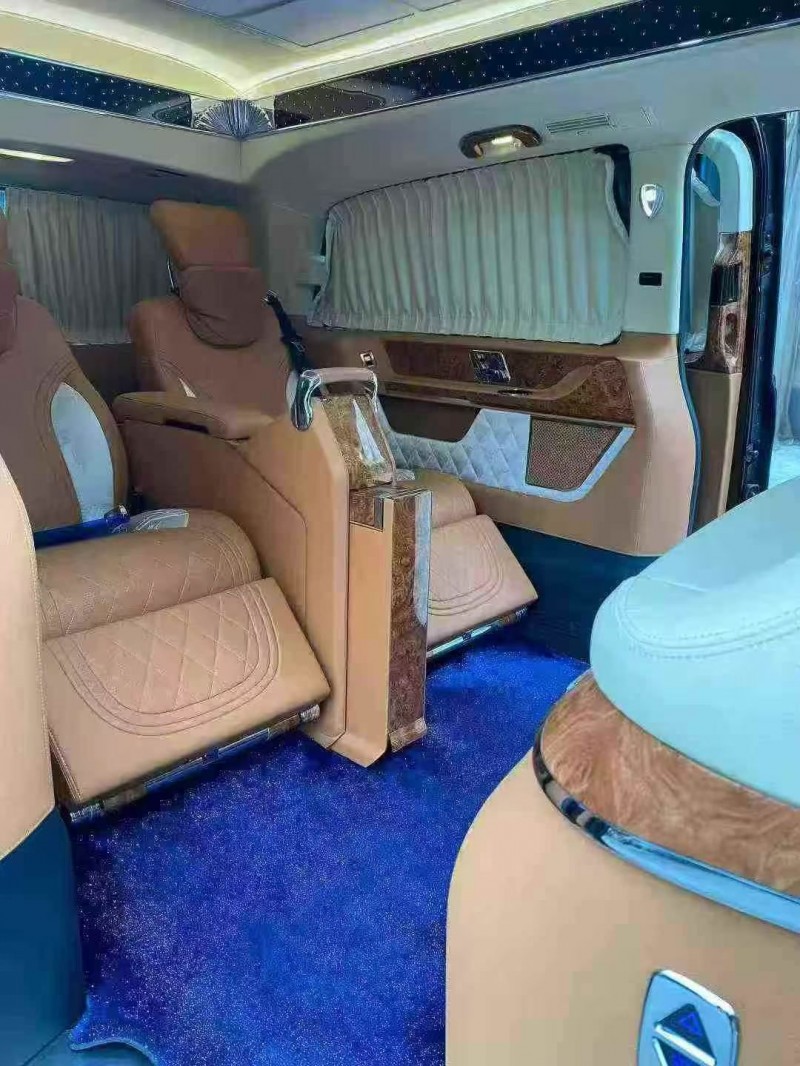 珠海23年奔驰威霆6