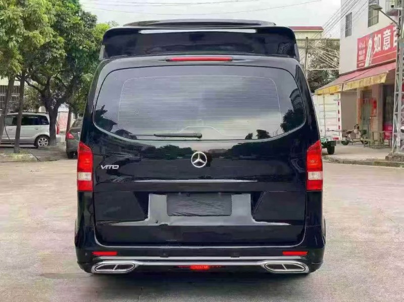 珠海23年奔驰威霆9