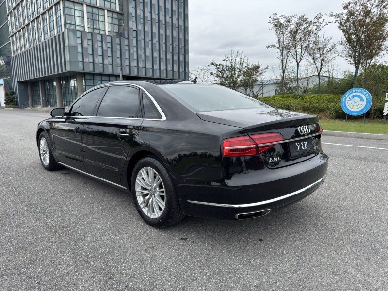 盐城16年奥迪A8L4