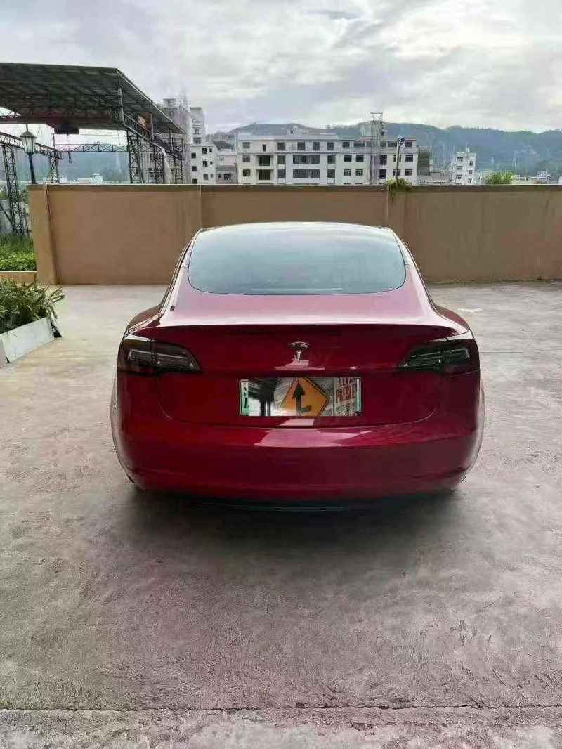 钦州20年特斯拉MODEL 39