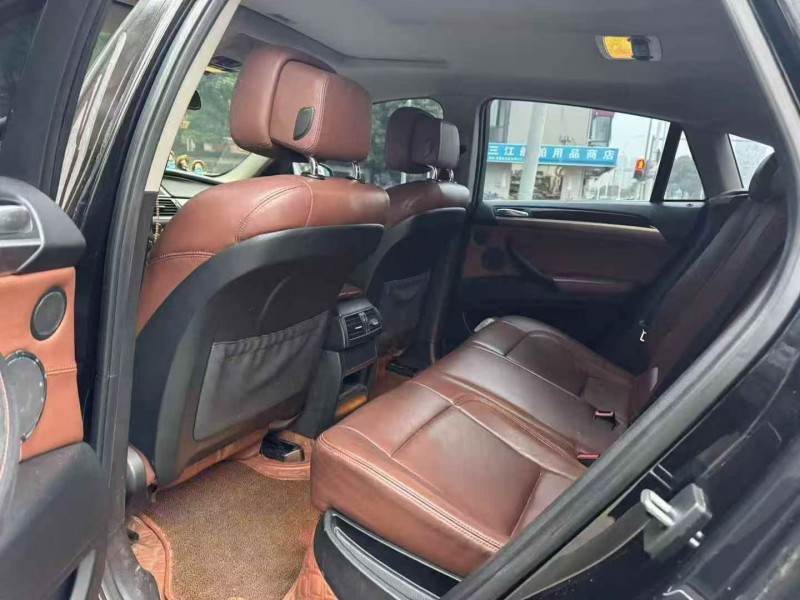 淮安14年宝马X66