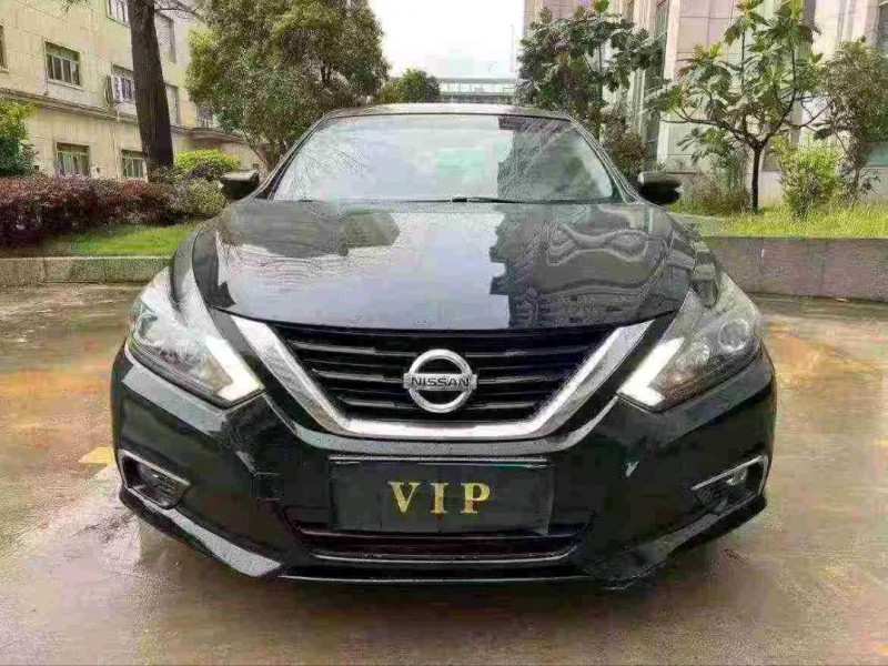 广州16年日产天籁1