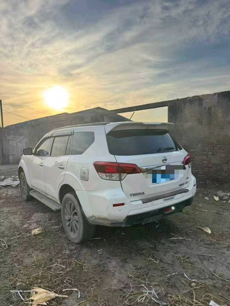 鹤壁19年日产途达4