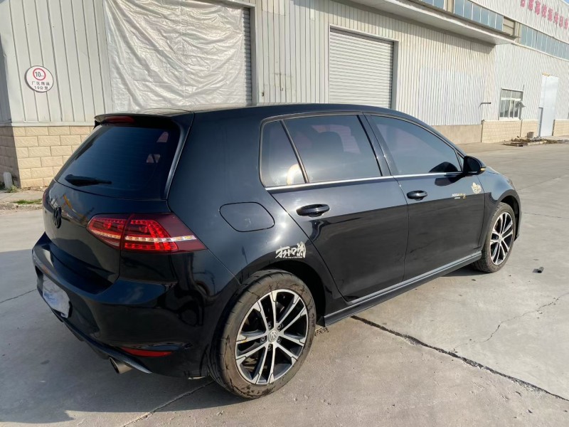 兰州17年大众高尔夫7