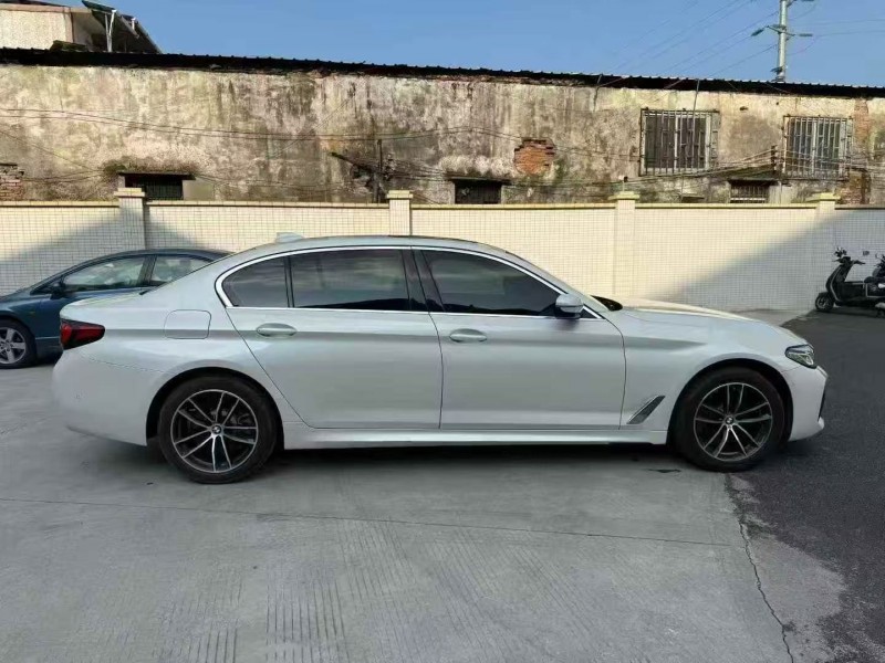 珠海23年宝马5系9