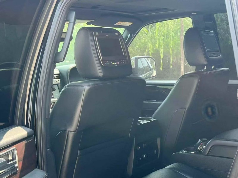 咸阳16年林肯领航员5