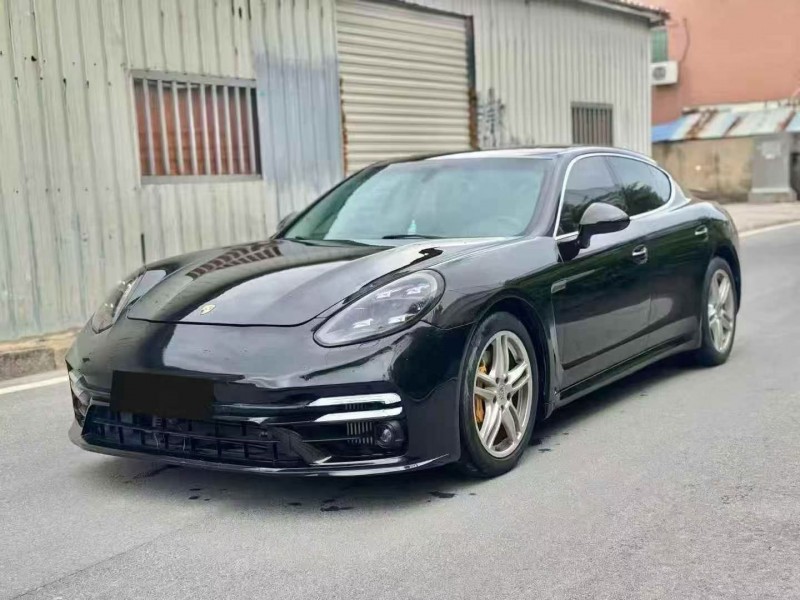 漳州15年保时捷帕拉梅拉3