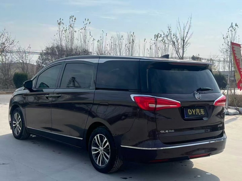 济南19年别克GL84