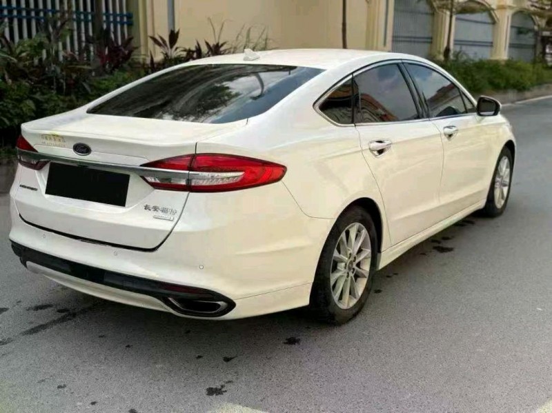 三明17年福特蒙迪欧8