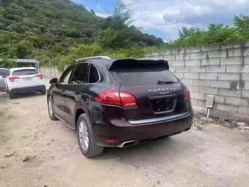 珠海14年保时捷卡宴7