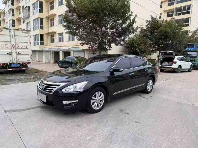 徐州16年日产天籁2