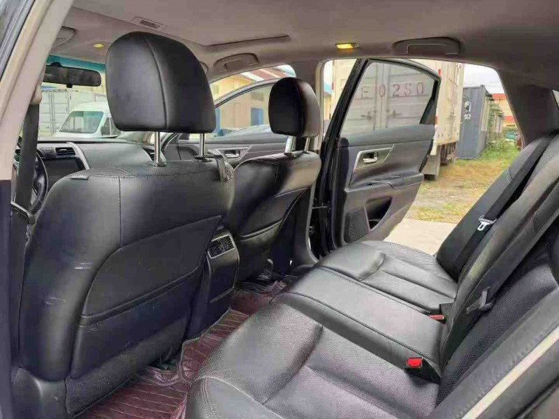 徐州16年日产天籁8