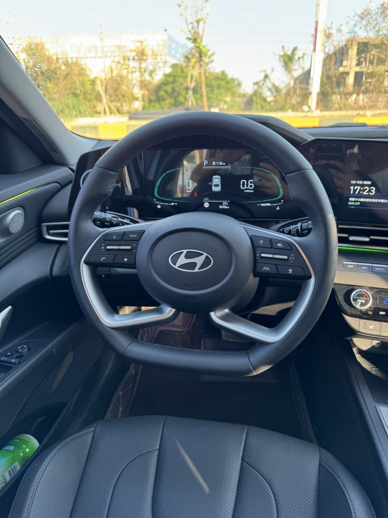 潮州24年现代伊兰特4