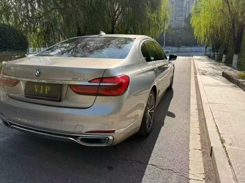 九江18年宝马7系8