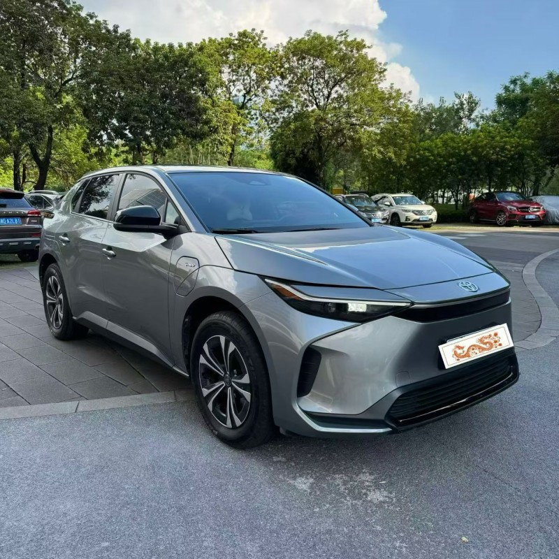 盐城25年丰田铂智2